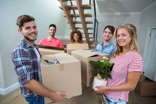 Local man and van removals service in Tottenham Hale for flats and homes