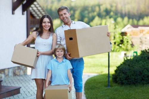 Tottenham Hale flat and office removals van service